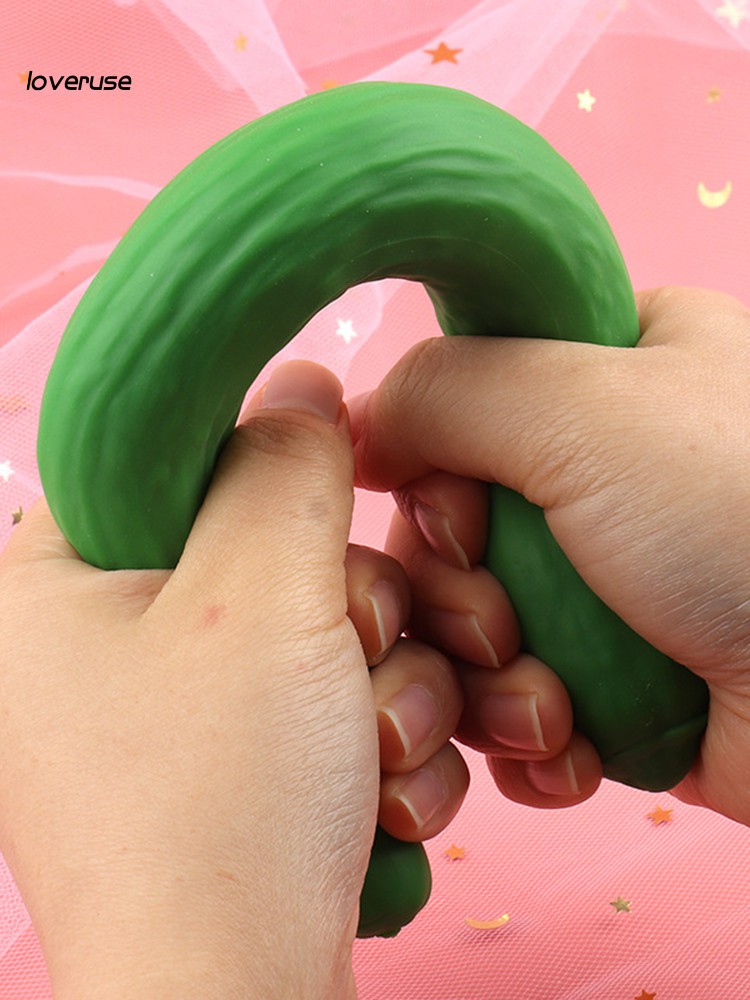Dương vật giả hình trái dưa leo vừa mới xuất hiện trên thị trường