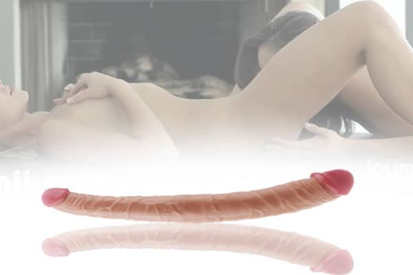 Dương vật 2 đầu mềm mịn giống 99% dương vật thật của nam giới từ kích thước cho đến hình dáng. Gồm 1 đầu lớn 4 cm và 1 đầu nhỏ 3 cm tùy theo kích thước bạn muốn sử dụng. Cảm giác sung sướng như vỡ òa khi cả hai ngồi đối diện nhau, cảm nhận cái cương cứng mềm mềm từ trong ra ngoài âm hộ. Độ mềm dẻo và đàn hồi của dương vật cực cao giúp bạn có thể thỏa sức sáng tạo với mọi tư thế yêu. Chiều dài vô tận thọc sâu vào trong âm hộ nàng sướng mắt không còn gì để diễn tả về loại dương vật giả này. Hạt rõ rệt tạo cảm giác chân thực hơn. Màu trắng hồng nhìn thôi là chỉ muốn bú liếm rồi. Em nên thủ dâm với cường độ vừa phải để không gây hại cho sức khỏe thể chất và tâm sinh lý. Dương vật 2 đầu mềm mịn giống 99% dương vật thật của nam giới từ kích thước cho đến hình dáng. Gồm 1 đầu lớn 4 cm và 1 đầu nhỏ 3 cm tùy theo kích thước bạn muốn sử dụng. Cảm giác sung sướng như vỡ òa khi cả hai ngồi đối diện nhau, cảm nhận cái cương cứng mềm mềm từ trong ra ngoài âm hộ. Độ mềm dẻo và đàn hồi của dương vật cực cao giúp bạn có thể thỏa sức sáng tạo với mọi tư thế yêu. Chiều dài vô tận thọc sâu vào trong âm hộ nàng sướng mắt không còn gì để diễn tả về loại dương vật giả này. Hạt rõ rệt tạo cảm giác chân thực hơn. Màu trắng hồng nhìn thôi là chỉ muốn bú liếm rồi. Em nên thủ dâm với cường độ vừa phải để không gây hại cho sức khỏe thể chất và tâm sinh lý.